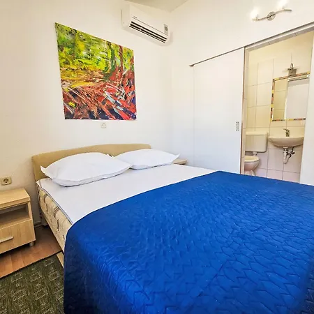 Petra-3 By Interhome Apartamento Baška Voda